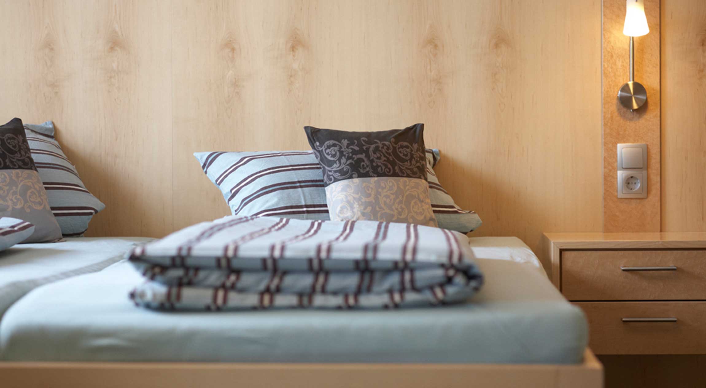 gemuetliches-doppelzimmer-raum-lichtenfels